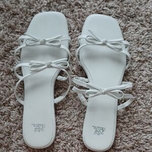 Wild Fable White Bow Sandals